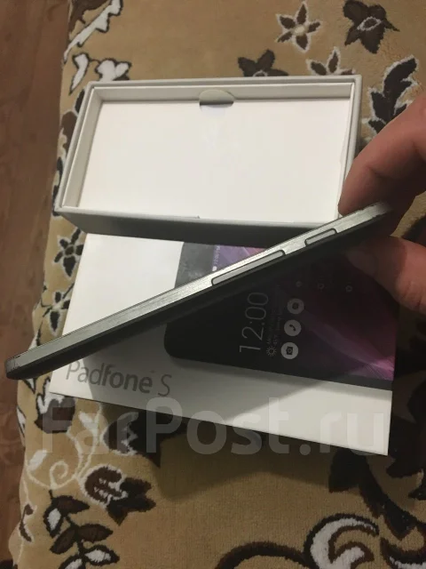 Asus PadFone. �/� ����
