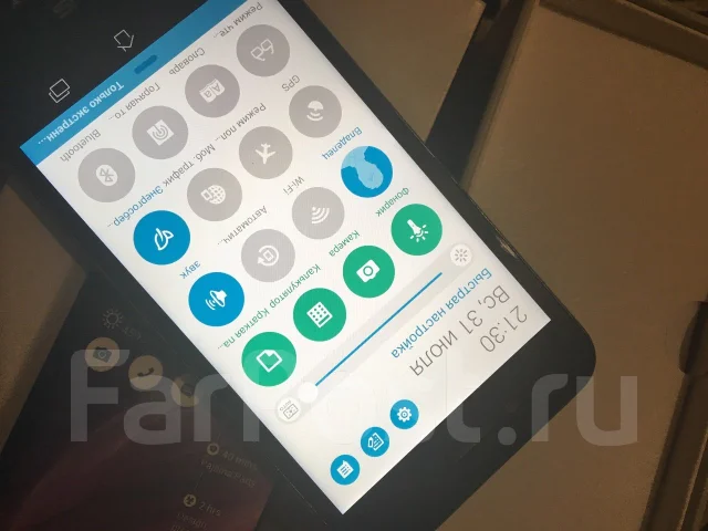 Asus PadFone. �/� ����