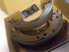 Колодка тормозная. Toyota: Corolla, Cresta, IS350, RAV4, Sienna, Aurion, IS300, Lite Ace, Corona, Highlander, Crown, Chaser, Deliboy, Corolla Levin, T...