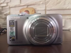 Nikon Coolpix S9300. 15 - 19.9 ��, ���: 14� � ����� ����