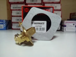 J1537000 Nipparts ��������� 82C W54E82B 2120041B00, W54E82, 21200AA010 ����