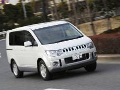 Фара противотуманная. Mitsubishi Delica D:5, CV5W, CV2W, CV1W, CV4W