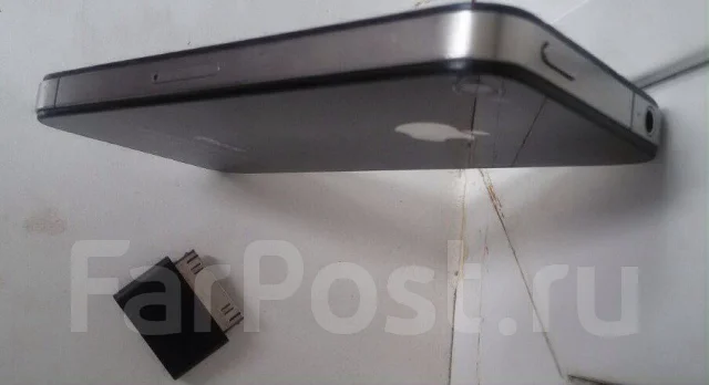 Apple iPhone 4 8Gb. �/� ����