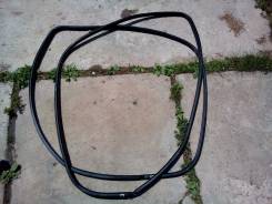 Уплотнитель двери. Lexus: GS460, GS350, GS300, GS430, GS450h Toyota GS300, GRS190, URS190, UZS190 Toyota GS30, GRS195, GRS191, GRS190, URS190, UZS190...