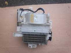 Корпус моторчика печки. Toyota Windom, MCV30 Toyota Camry, MCV30, ACV35, ACV31, ACV30, ACV30L Двигатели: 1MZFE, 2AZFE, 1AZFE