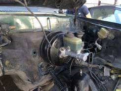 Вакуумный усилитель тормозов. Toyota Land Cruiser