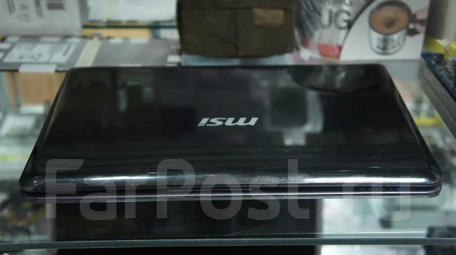 MSI Wind12 U210. 12", 1,6����, ��� 2048 ��, ���� 320���, WiFi: 1, Bluetooth: 1, ����������� �� 2��. ����