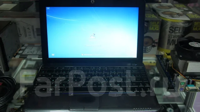 MSI Wind12 U210. 12", 1,6����, ��� 2048 ��, ���� 320���, WiFi: 1, Bluetooth: 1, ����������� �� 2��. ����