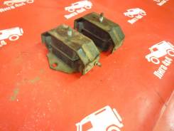 Подушка двигателя. Mitsubishi Pajero, V14V, V26W, V24V, V25W, V24W, V34V, V23W, V24WG, V26WG, V21W, V46WG, V47WG, V26C, V25C, V24C, V44WG, V23C, V43W...
