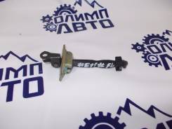Ограничитель передней левой двери Corolla/Spriner/Carib