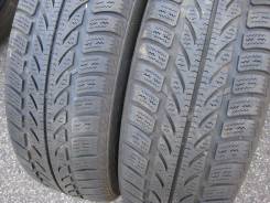 Hankook Icebear W440. Зимние, 2013 год, износ: 20%, 2 шт