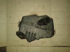Корпус воздушного фильтра. Toyota Corona, AT211, ST215, AT210, ST210 Toyota Caldina, ST215, AT211, ST191, ST195, ST198, AT191, ST210 Toyota Carina, ST...