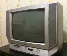JVC. CRT (���)