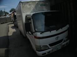 Hino Dutro. 2002г, 4 600 куб. см., 2 650 кг.