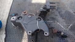 Подушка двигателя. Mitsubishi: Mirage, Delica Space Gear, Lancer Cedia, Lancer Evolution, Eterna, Airtrek, Legnum, Dion, Galant, RVR, Eterna Sava, Gra...