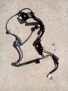 Датчик abs. Lexus: IS300, IS F, IS350, IS250, GS450h, IS220d, IS200d, GS350, GS460, GS430, GS300 Toyota Crown, ARS210, AWS210, AWS211, AWS215, GRS180...