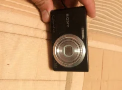 Sony Cyber-shot. 10 - 14.9 ��, ���: 4�