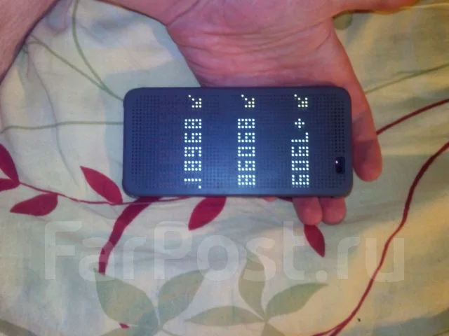 HTC One E8. �/� ����