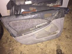 Обшивка двери. Toyota Caldina
