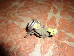 Личинка замка. Toyota Town Ace, KR42, CR42V, KR42V