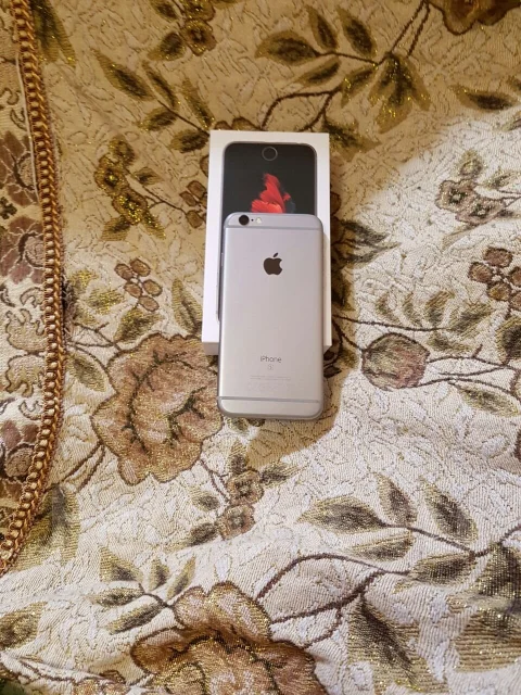 Apple iPhone 6s 64Gb. ����� ����