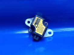 Датчик airbag. Toyota: Mark II Wagon Blit, Crown Majesta, Crown, Verossa, RAV4, Mark II Двигатели: 1GFE, 1JZGE, 2JZGE, 3SFE, 3SGE