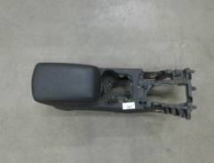 Подлокотник. Ford Focus