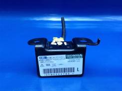 Датчик airbag. Honda Jazz Honda Mobilio Spike, CBA-GK2, LA-GK2, LA-GK1, CBA-GK1 Honda Mobilio, DBA-GB1, LA-GB1, UA-GB1, CBA-GB1, DBA-GB2, LA-GB2 Honda...