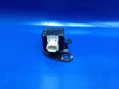 Датчик airbag. Toyota: Vista, Premio, Allion, Caldina, Wish, Vista Ardeo, Opa Двигатели: 1AZFSE, 1ZZFE, 3SFE, 3SFSE, 1NZFE, 3SGTE, 1AZFE