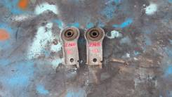 Крепление радиатора. Toyota Wish, ANE11, ANE10, ZNE10, ZNE14, ZNE14G, ZNE10G, ANE10G, ANE11W Toyota Opa, ZCT10, ZCT15, ACT10 Двигатели: 1ZZFE, 1AZFE...