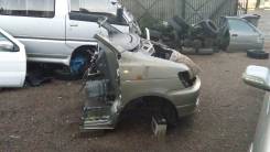 Передняя часть автомобиля. Toyota Town Ace Noah, SR50, CR50G, KR52, SR50G, CR50, CR52, CR51 Toyota Lite Ace Noah, KR52, CR50G, SR50G, CR52, CR51, CR50...