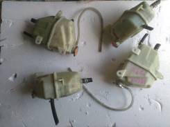 Расширительный бачок. Mitsubishi Delica Space Gear, PD4W, PF8W, PD5V, PD6W, PC5W, PF6W, PB4W, PC4W, PA3V, PA4W, PB5W, PD8W, PA5W, PB5V, PB6W, PE8W, PA...
