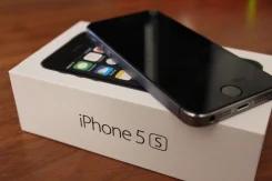 Apple iPhone 5s. �/�