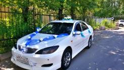Toyota Camry. С водителем