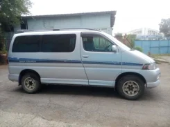 Toyota Hiace Regius. �������, 4wd, 3.0 (96��.�.), ������, 370 000����. �� ����