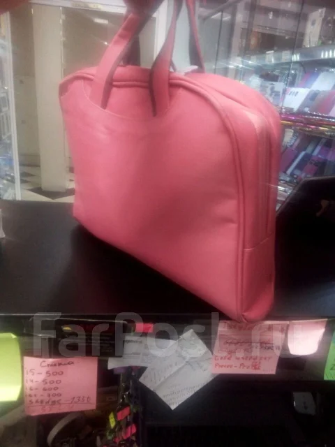 Asus K40IJ. 15.6", 1,9����, ��� 2048 ��, ���� 250���, WiFi: 1, Bluetooth: 1, ����������� �� 1��. ����