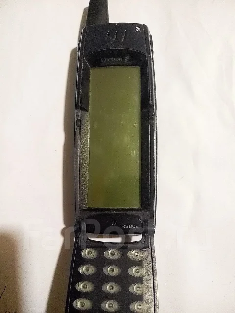 Ericsson R380s. �/� ����