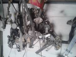 Привод стеклоподъемника. Honda Jazz, GD1, GD5 Honda Fit, GD4, GD3, GD2, GD1, GD5 Двигатели: L13A, L15A, L12A