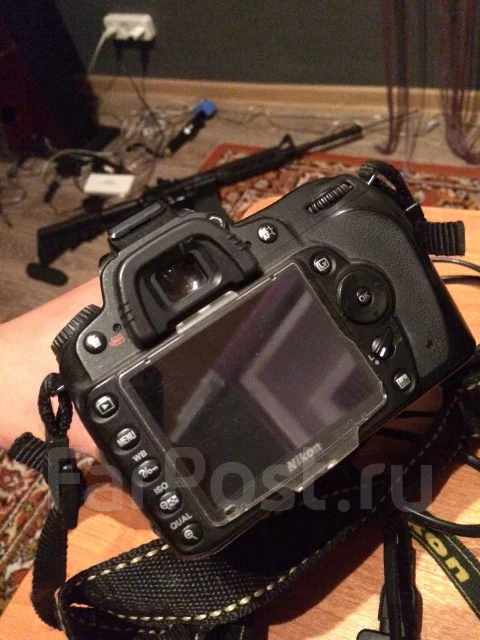 Nikon D90. 10 - 14.9 �� ����