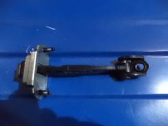 Ограничитель двери. Ford Focus, CAP, CB4, CA5 Ford C-MAX, CAP, CB3 Ford Kuga, CBV