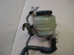 Бачок гидроусилителя руля. Toyota Vista, SV40, SV41, SV42, SV43 Toyota Camry, SV41, SV40, SV43, SV42 Двигатели: 3SFE, 4SFE