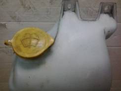 Бачок стеклоомывателя. Subaru Legacy, BGB, BG5, BD3, BF3, BG9, BC5, BE5, BF7, BE9, BGA, BHC, BCA, BEE, BCM, BD2, BG4, BC4, BFB, BCL, BF5, BG3, BH5, BG...