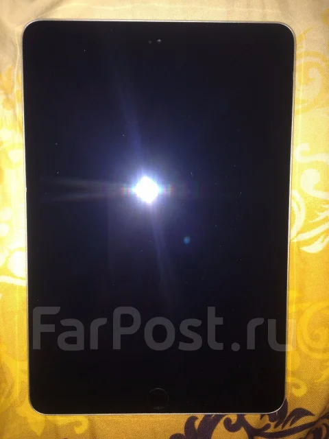 Apple iPad mini 3 Wi-Fi 64Gb ����