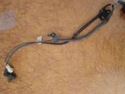 Датчик abs. Toyota Vista, AZV50, AZV55, SV50, SV55, ZZV50 Toyota Vista Ardeo, AZV50, AZV50G, AZV55, AZV55G, SV50, SV50G, SV55, SV55G, ZZV50, ZZV50G Дв...