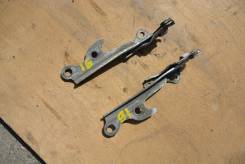 Крепление капота. Toyota Corolla, EE90, CE97, AE91, AE92, CE90, EE98, AE95, EE97, CE95, EE96, CE96 Toyota Sprinter, CE90, EE96, EE98, CE96, CE95, AE92...
