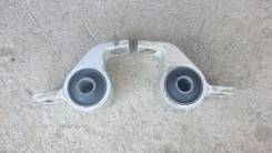 Сайлентблок подвески. Subaru Forester, SG9, SG69, SG9L, SG, SG5, SG6 Двигатели: EJ205, EJ203, EJ255