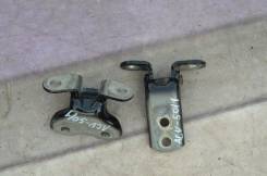 Крепление боковой двери. Toyota Camry, ASV50, AVV50