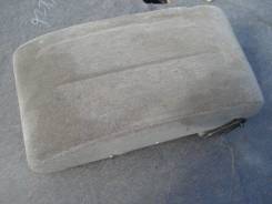 Подлокотник. Toyota Vista Ardeo, SV50, SV55, ZZV50, AZV50, AZV55 Toyota Vista, SV50, AZV55, ZZV50, AZV50, SV55 Двигатели: 3SFE, 1AZFSE, 3SFSE, 1ZZFE