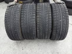 Bridgestone Blizzak Revo2. Всесезонные, 2012 год, износ: 5%, 4 шт