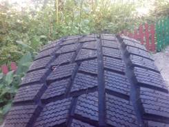 Maxxis SP02 Arctic Trekker. Зимние, без шипов, 2013 год, без износа, 4 шт
